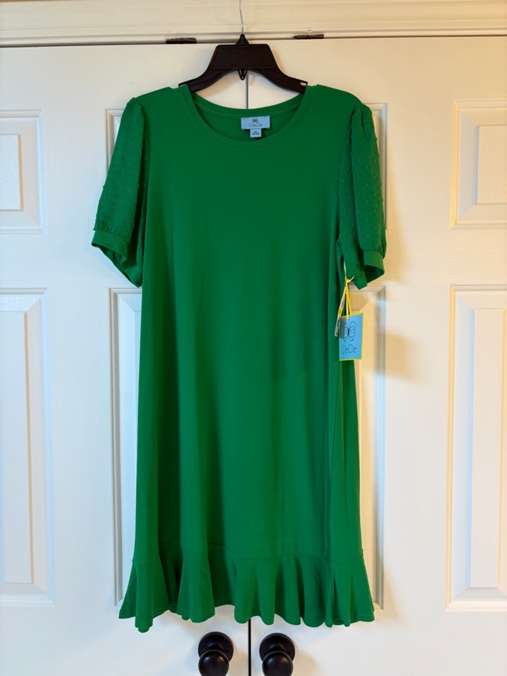 CeCe Kelly Green Ruffle-Hem Midi Dress